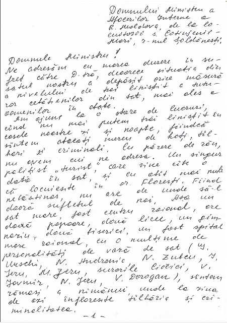 Le-au furat până şi poarta